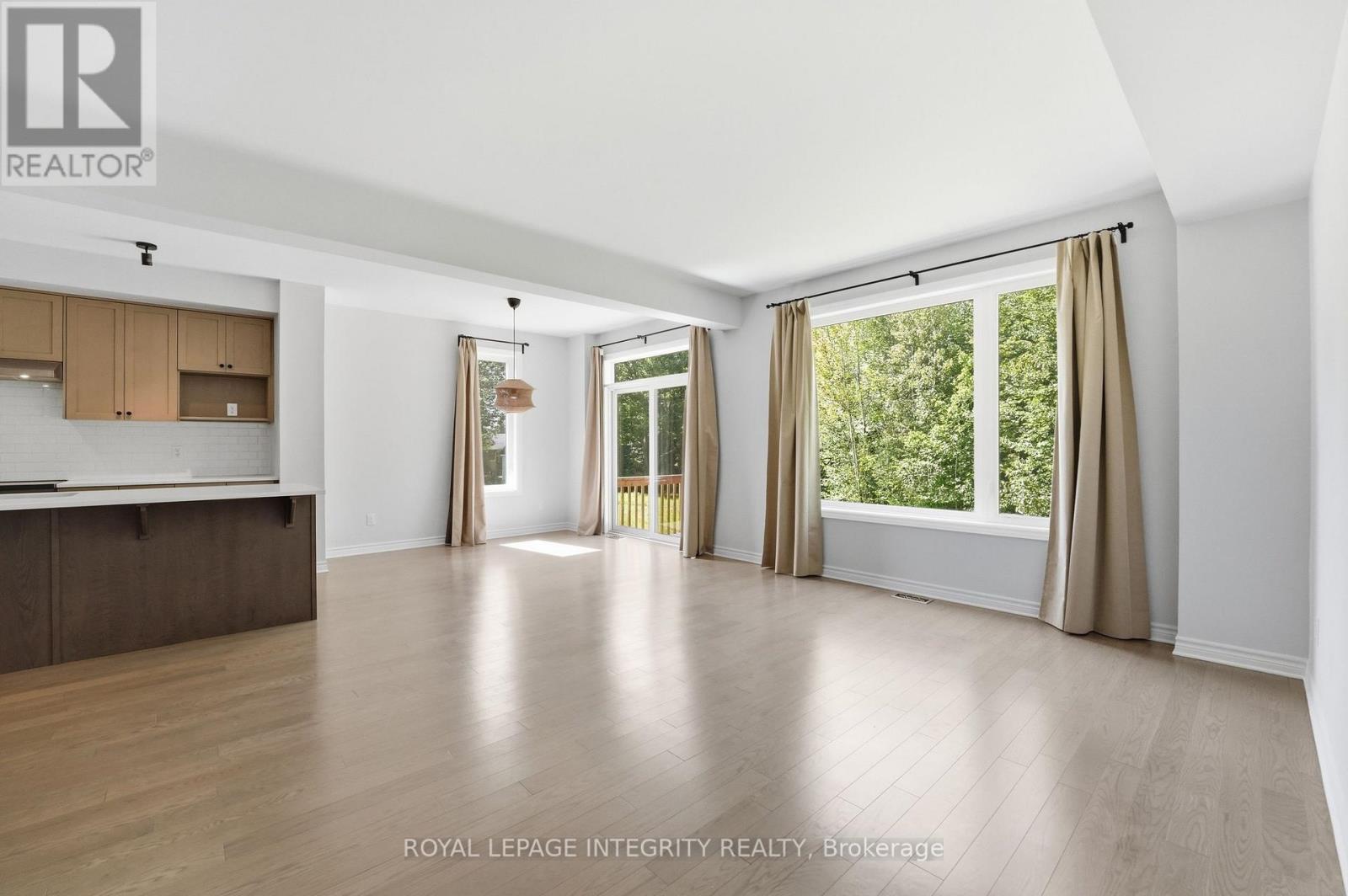14 Academie Street, Russell, Ontario  K0A 1W0 - Photo 15 - X13604232