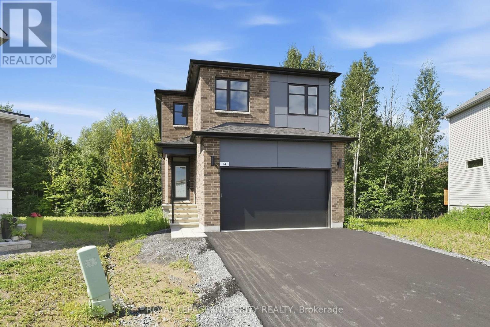 14 Academie Street, Russell, Ontario  K0A 1W0 - Photo 2 - X13604232