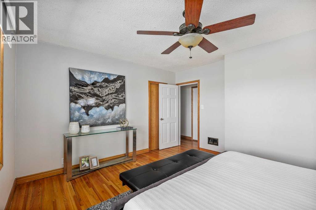 3003 25 Street SW, Calgary, Alberta  T3E 1Y2 - Photo 22 - A2308484