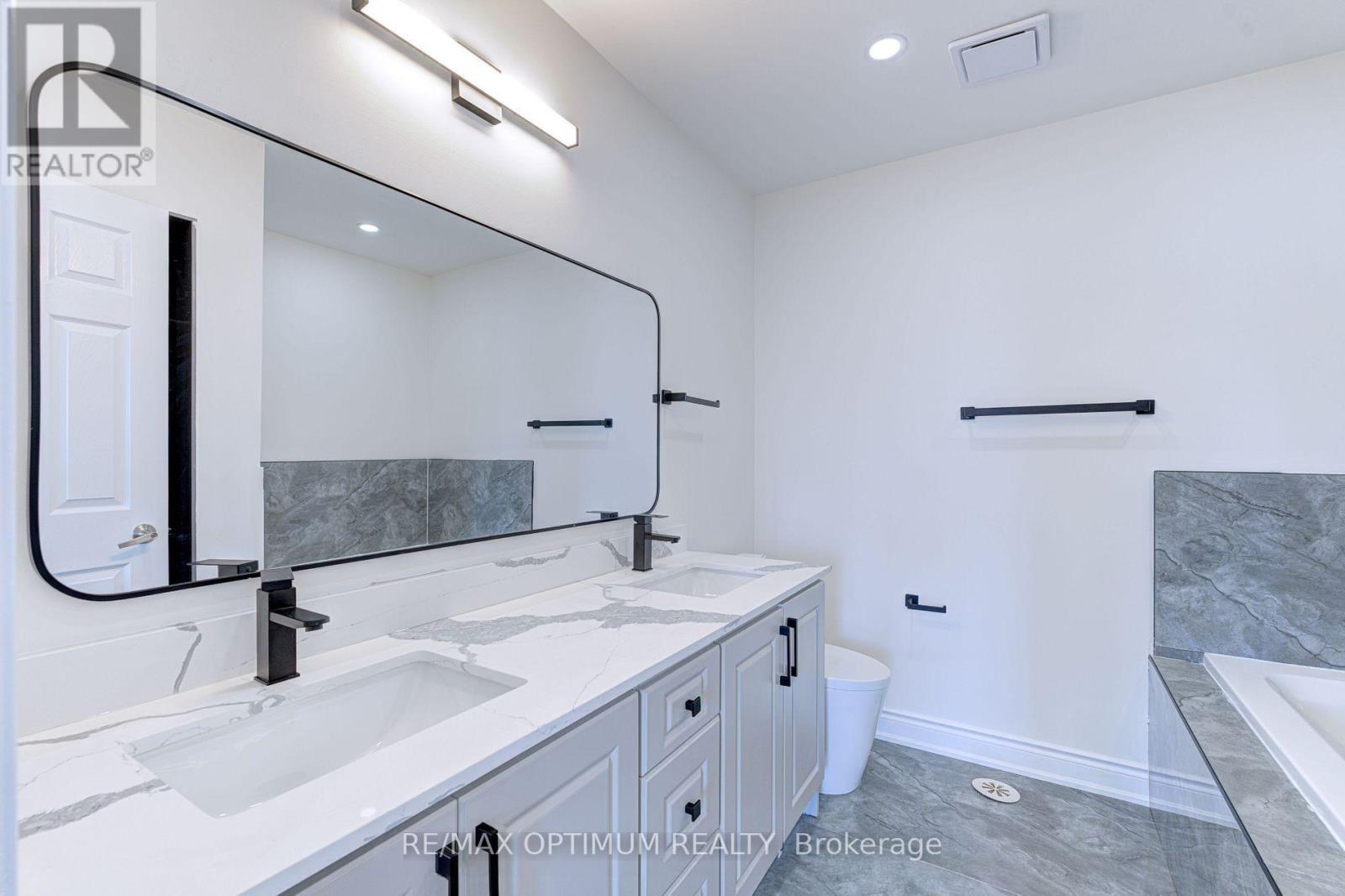 62 Commuter Drive, Brampton, Ontario  L7A 0R3 - Photo 28 - W13604186