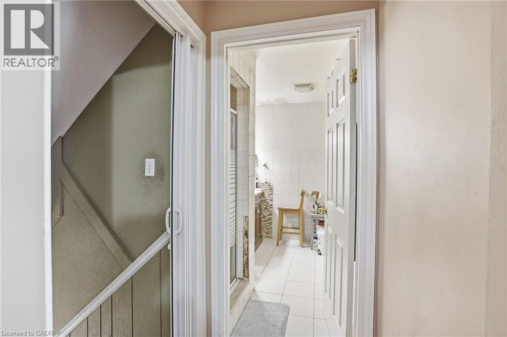 26 Titmouse Court, Hamilton, Ontario  L9A 4Y9 - Photo 23 - 40850776