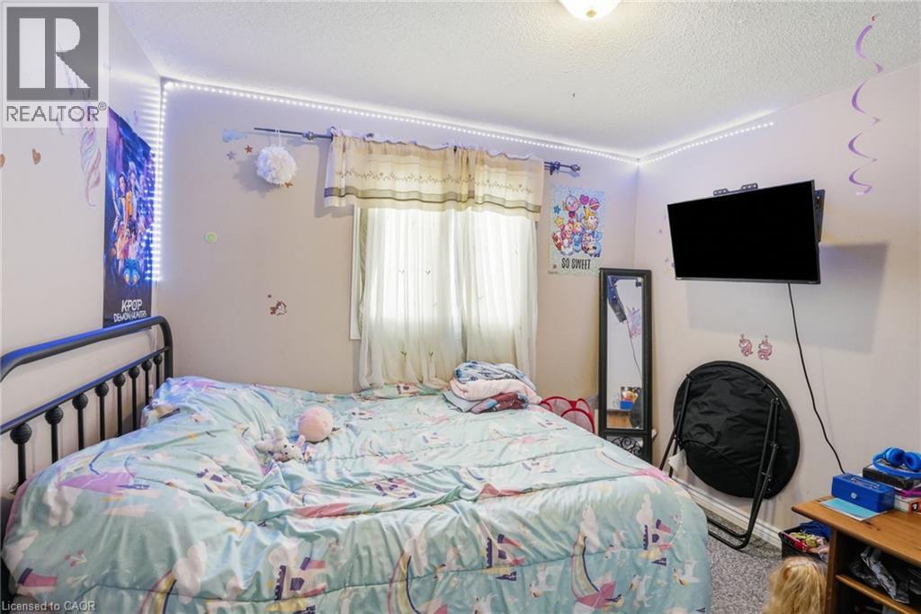 26 Titmouse Court, Hamilton, Ontario  L9A 4Y9 - Photo 32 - 40850776