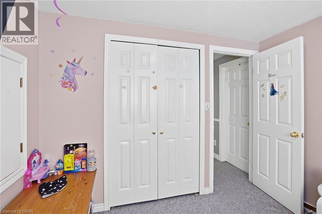 26 Titmouse Court, Hamilton, Ontario  L9A 4Y9 - Photo 33 - 40850776