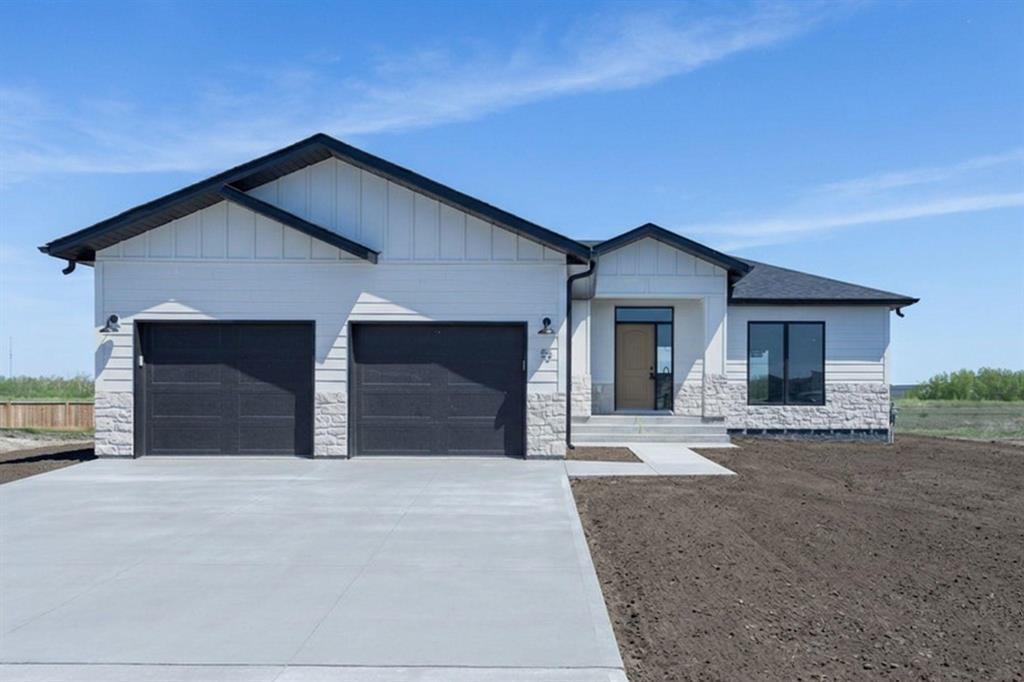 53 Caribou Bay, Steinbach, Manitoba  R5G 0Z4 - Photo 0 - 202610708
