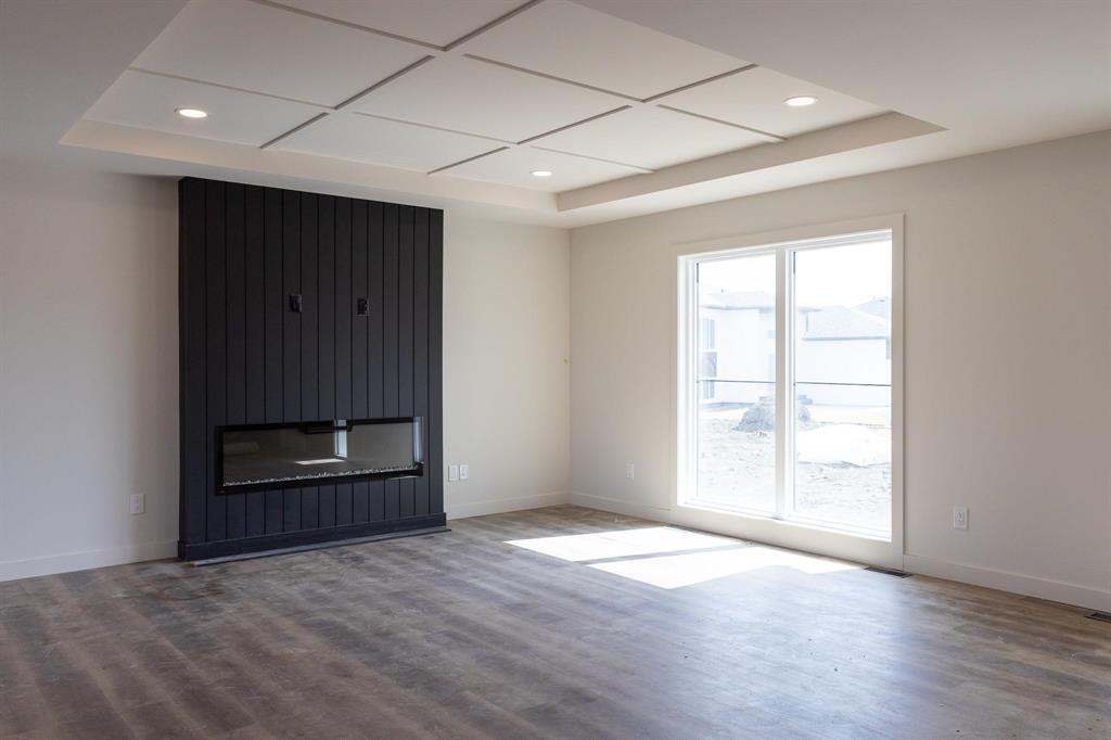 53 Caribou Bay, Steinbach, Manitoba  R5G 0Z4 - Photo 4 - 202610708