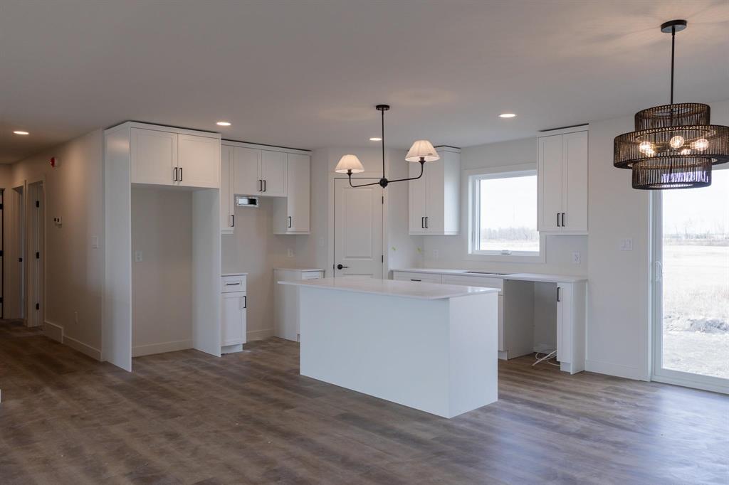 53 Caribou Bay, Steinbach, Manitoba  R5G 0Z4 - Photo 8 - 202610708