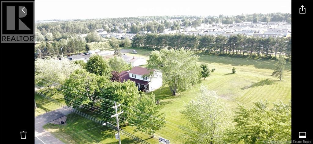 1380 Elmwood Drive, Moncton, New Brunswick  E1H 2H3 - Photo 9 - NB134514