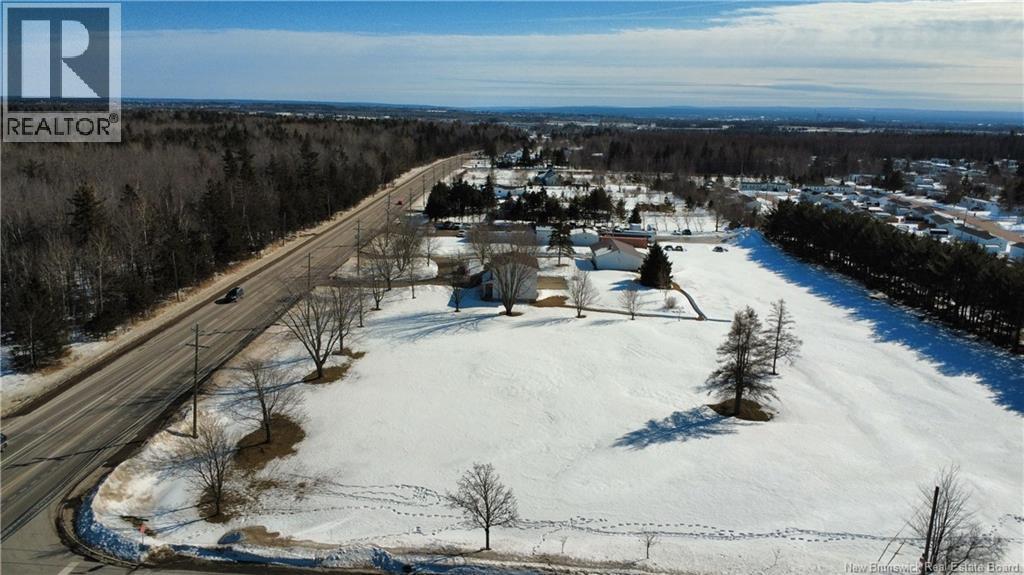 1380 Elmwood Drive, Moncton, New Brunswick  E1H 2H3 - Photo 13 - NB134514