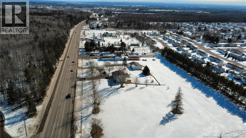 1380 Elmwood Drive, Moncton, New Brunswick  E1H 2H3 - Photo 20 - NB134514