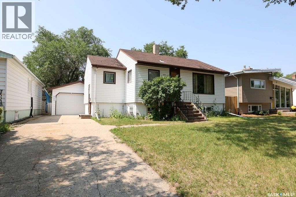 2730 Argyle Street, Regina, Saskatchewan  S4S 0K6 - Photo 1 - SK043619
