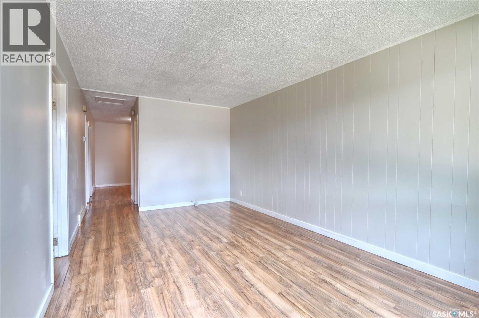 429 St John Street, Regina, Saskatchewan  S4R 1R4 - Photo 4 - SK043611