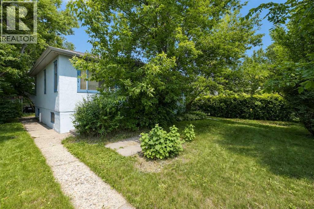 1917 Mountview Crescent NE, Calgary, Alberta  T2E 5N4 - Photo 2 - A2329300