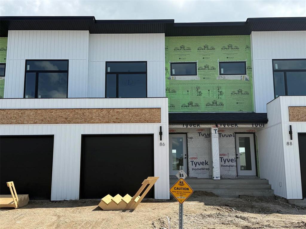 86 Kootenay Way, Steinbach, Manitoba  R5G 2Z7 - Photo 0 - 202617246