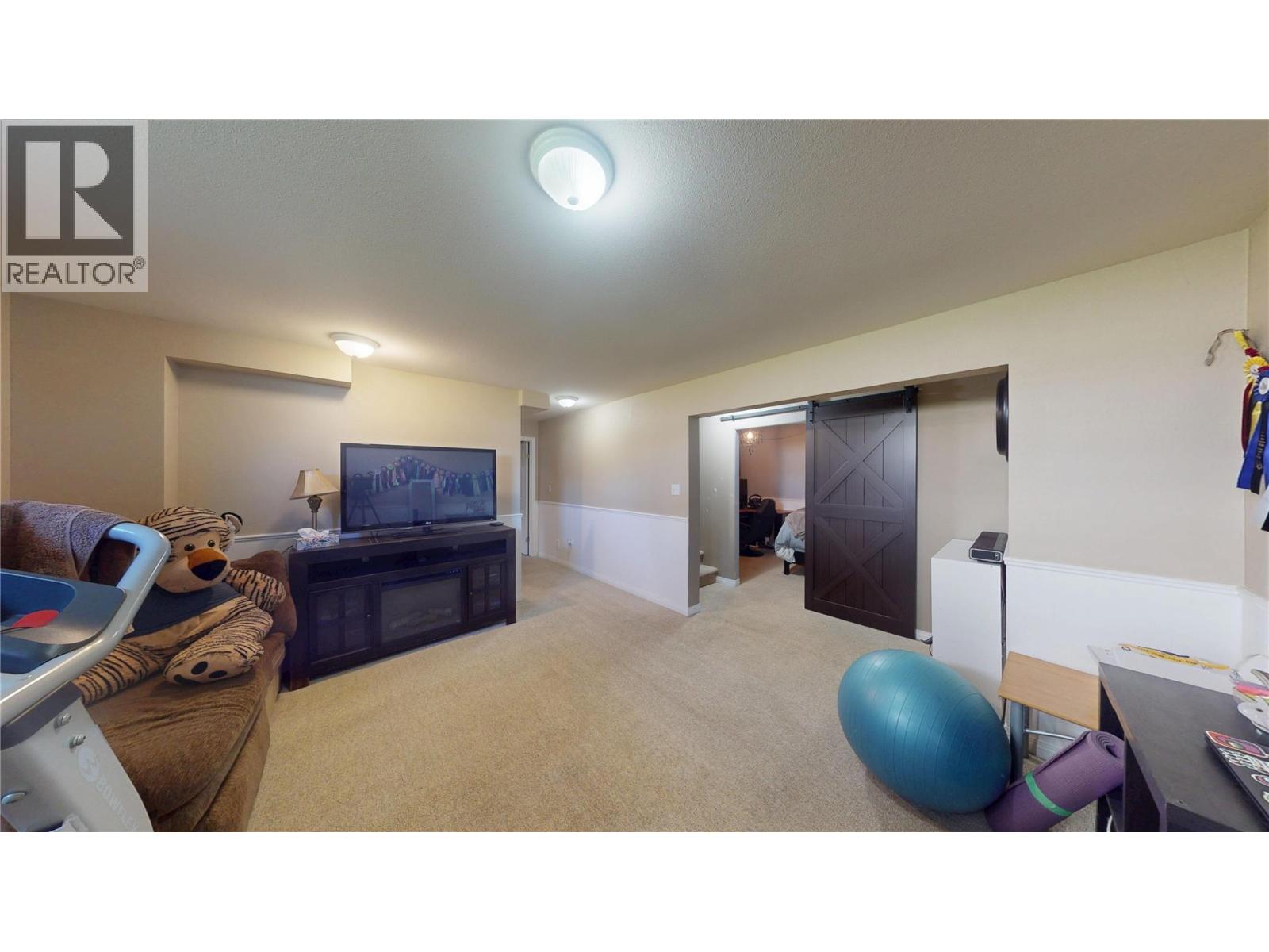 101 15th Street S, Cranbrook, British Columbia  V1C 6A6 - Photo 32 - 10394705