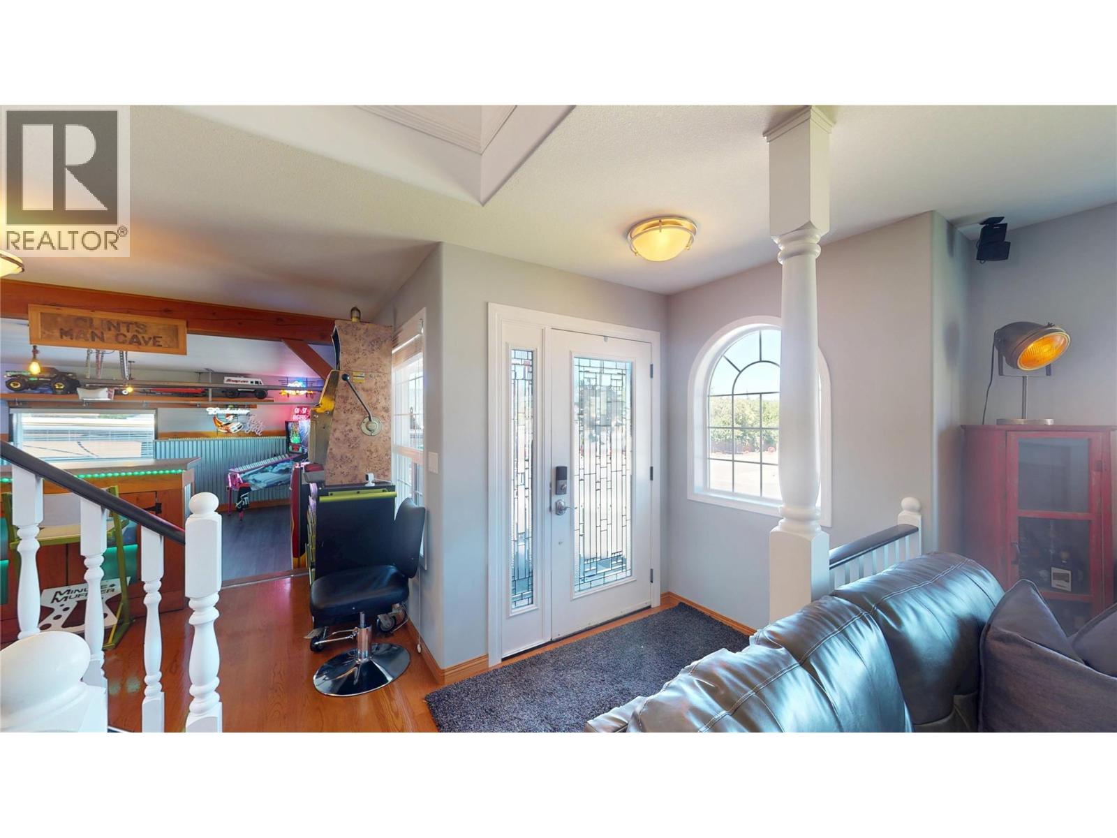 101 15th Street S, Cranbrook, British Columbia  V1C 6A6 - Photo 5 - 10394705