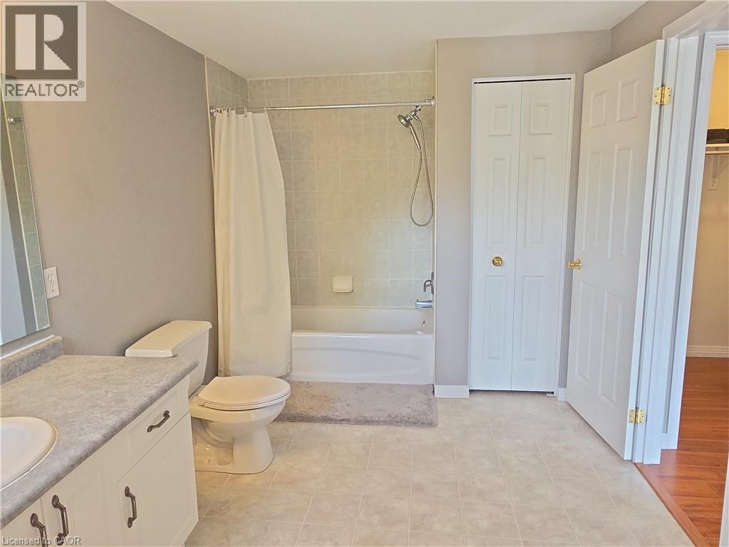 696 Wild Ginger Avenue, Waterloo, Ontario  N2V 2T2 - Photo 24 - 40850215