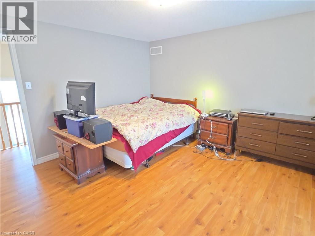 696 Wild Ginger Avenue, Waterloo, Ontario  N2V 2T2 - Photo 29 - 40850215