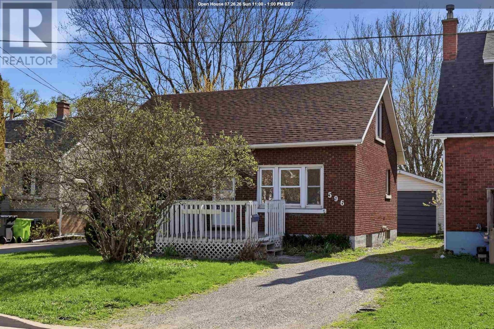 596 Sherbourne St, Sault Ste. Marie, Ontario  P6C 3X7 - Photo 1 - SM261958