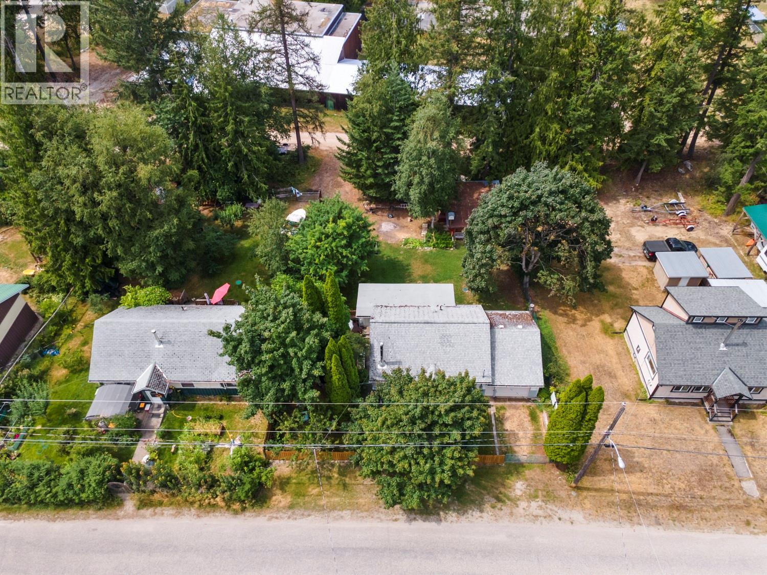 1413 Eastman Avenue, Riondel, British Columbia V0B 2B0 - Photo 4 - 10395788