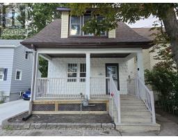 140 NAPIER STREET, Sarnia, Ontario