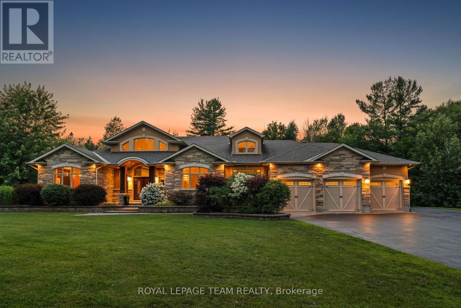 1343 TERRACE RIDGE DRIVE, Ottawa, Ontario