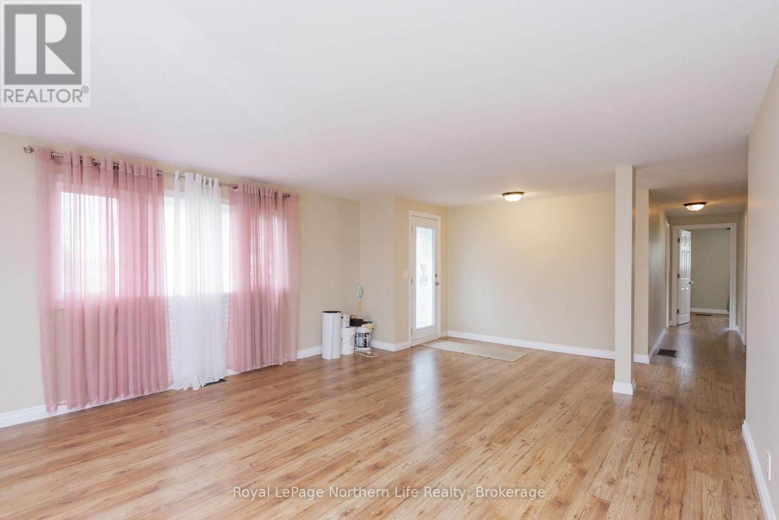 558 Nipissing Street, West Nipissing, Ontario  P2B 2L1 - Photo 7 - X13604392