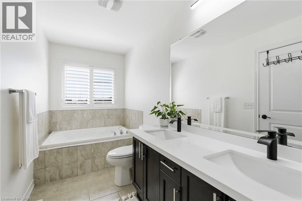 64 Narbonne Crescent Unit# Upper, Stoney Creek, Ontario  L8J 0J7 - Photo 28 - 40850496
