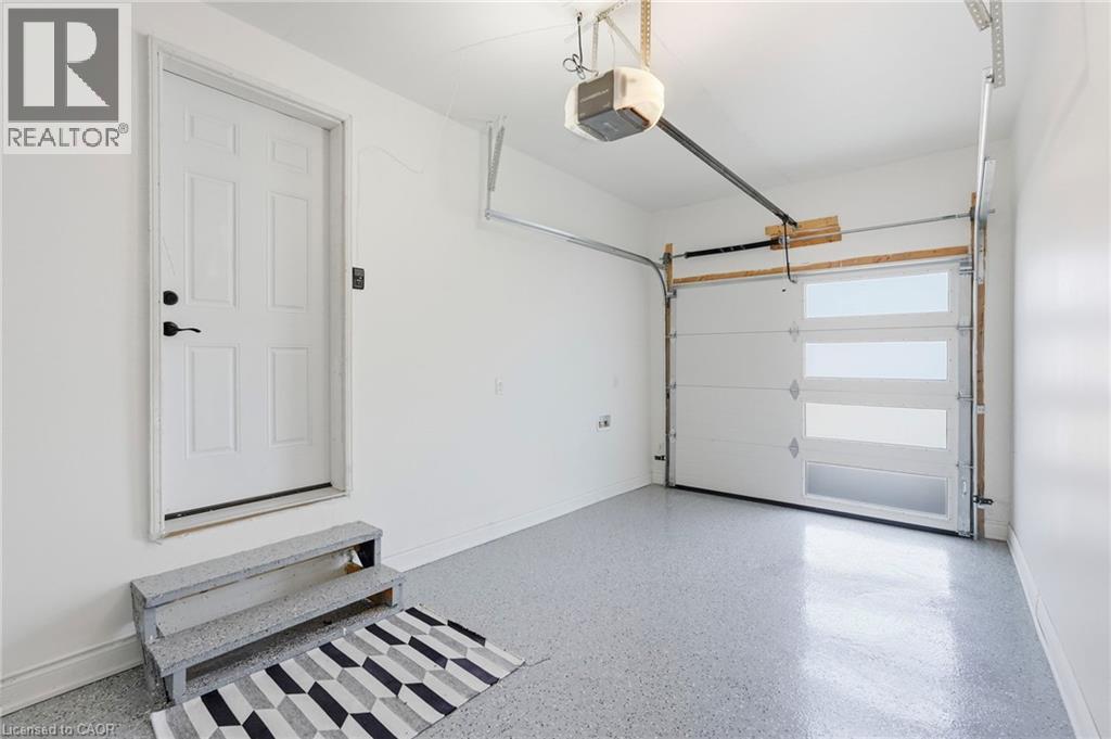 64 Narbonne Crescent Unit# Upper, Stoney Creek, Ontario  L8J 0J7 - Photo 38 - 40850496
