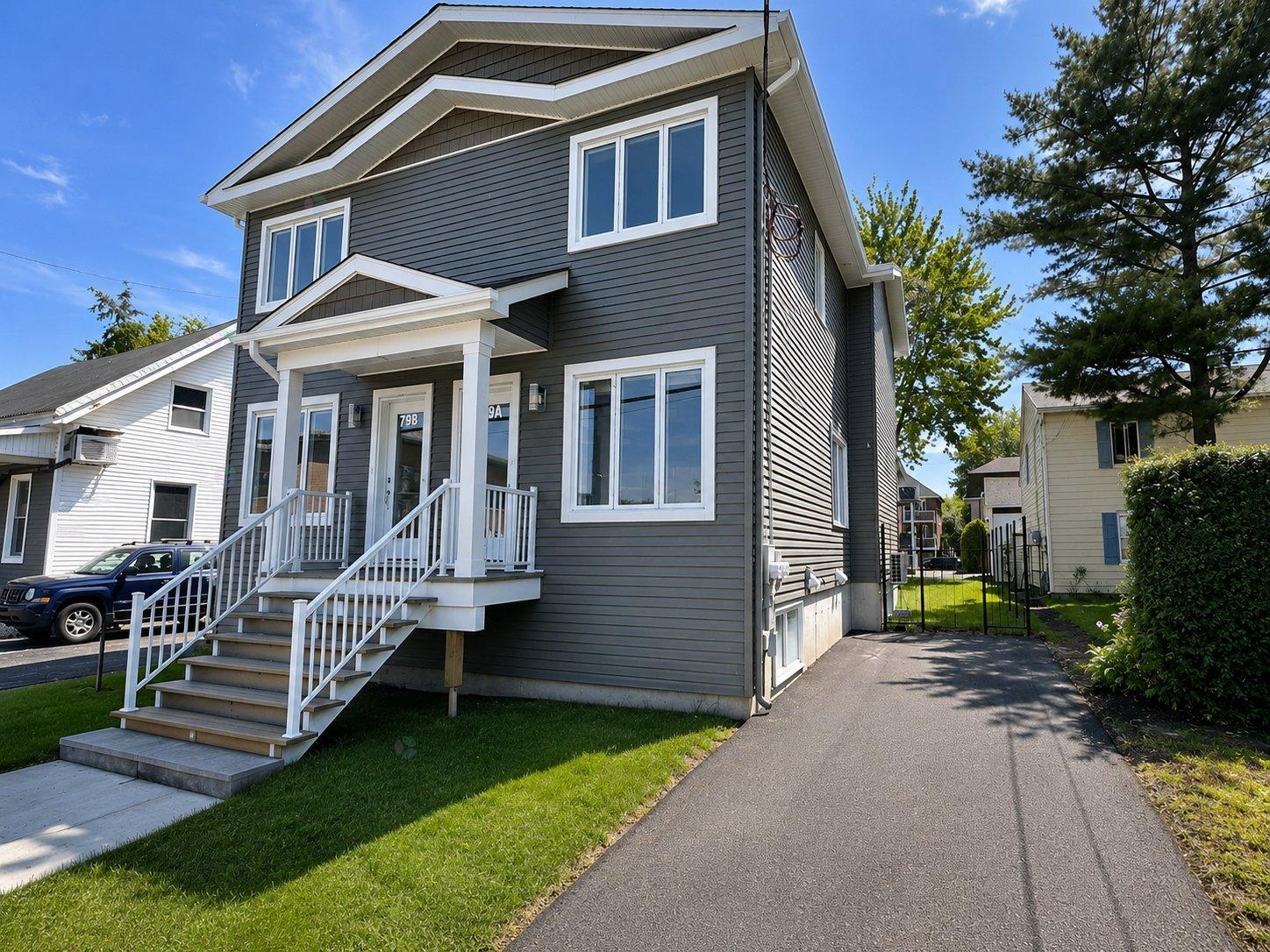 79Z Rue D'Youville|#A Varennes Quebec Canada J3X1R1 2