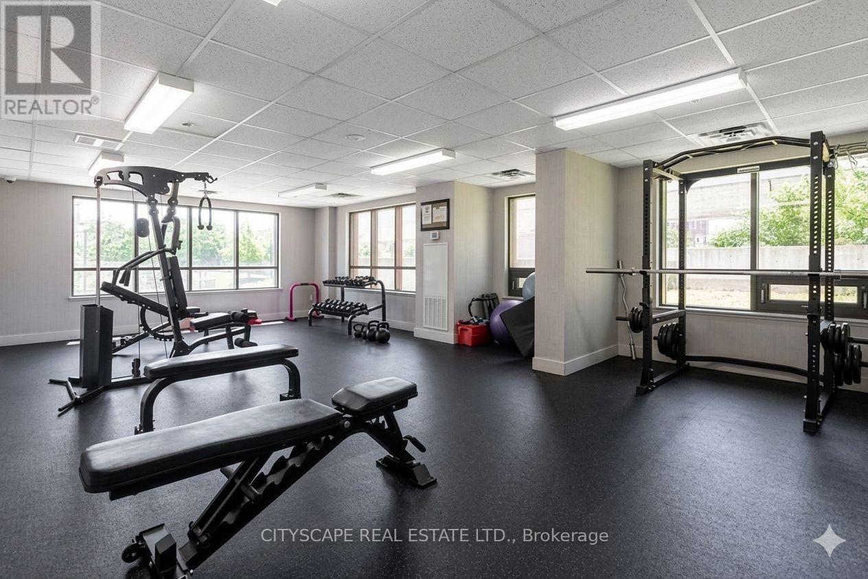 2303 - 1420 Dupont Street, Toronto, Ontario  M6H 0B6 - Photo 22 - W13479908
