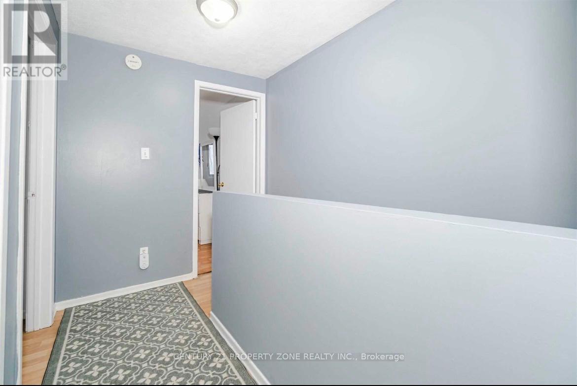 26 Sandringham Court, Brampton, Ontario  L6T 3Z3 - Photo 19 - W13604336