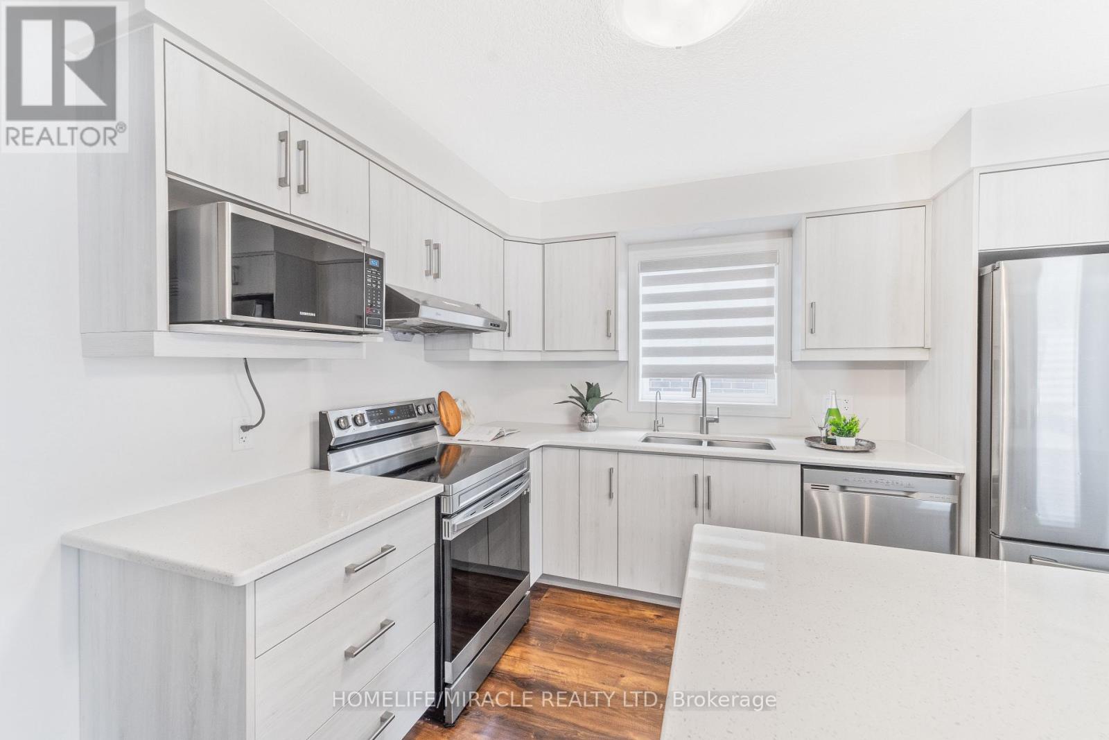 53 Robertson Drive, Stratford, Ontario  N5A 0J6 - Photo 8 - X13604432