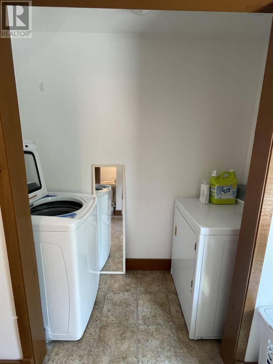 63 Old Post Road, East Chester, Nova Scotia  B0J 1J0 - Photo 17 - 202618631
