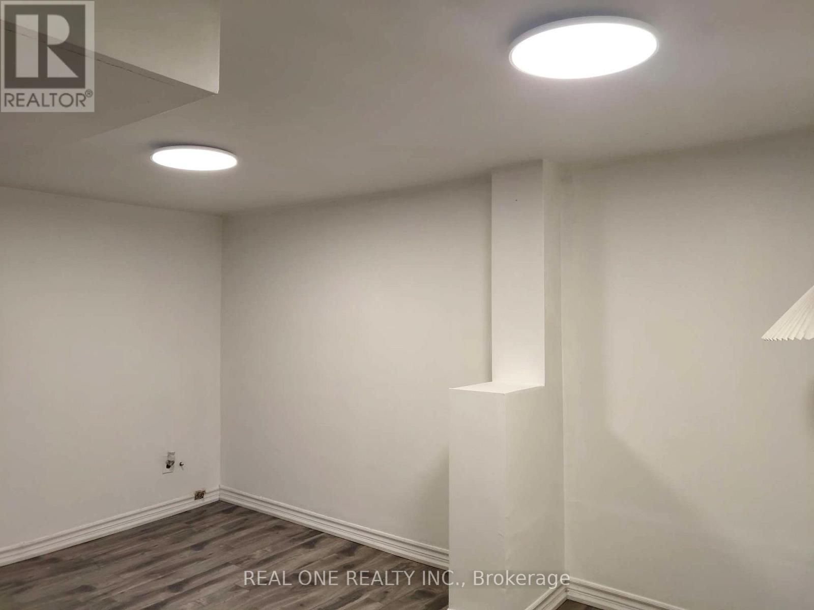 Bsmt - 93 Cartier Crescent, Richmond Hill, Ontario  L4C 2N3 - Photo 5 - N13516688