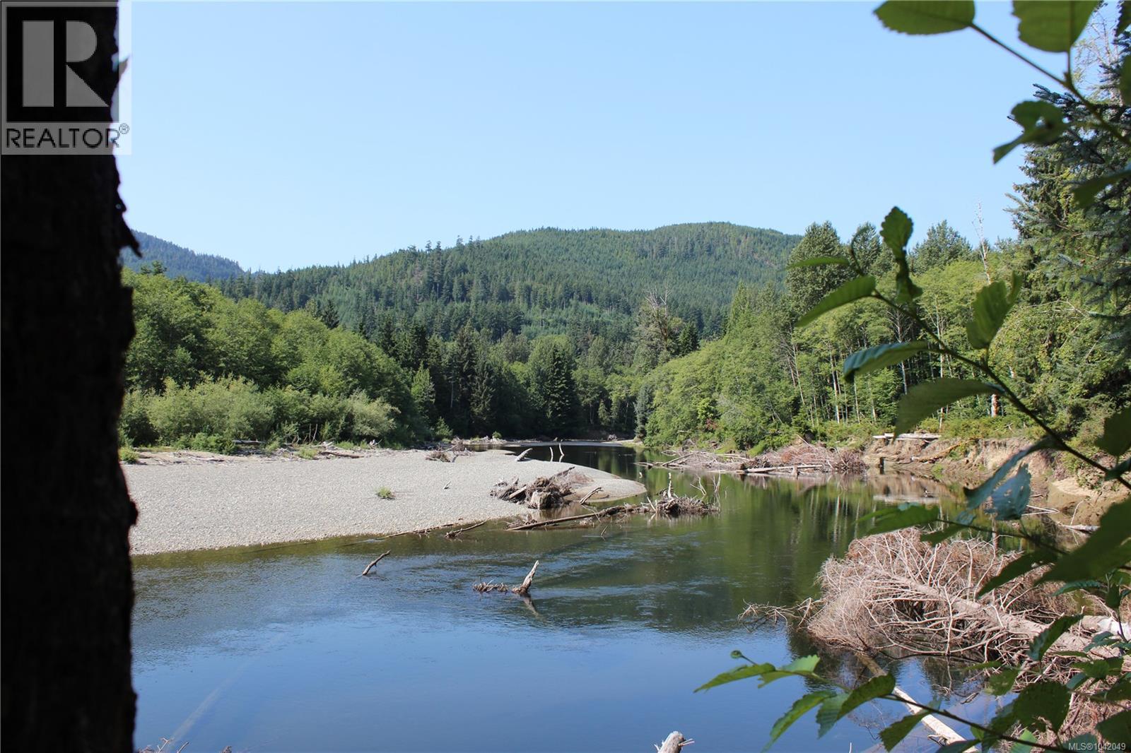 1845 Stowe Creek Rd, Sayward, British Columbia V0P 1R0 - Photo 6 - 1042049