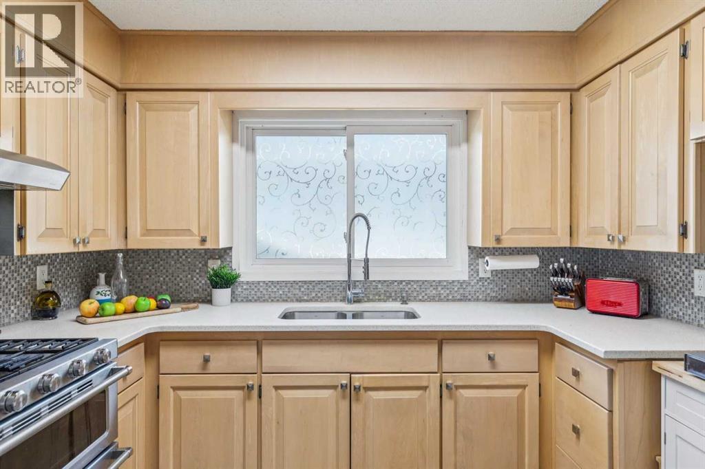 241 Allan Crescent SE, Calgary, Alberta  T2J 0T3 - Photo 13 - A2330621