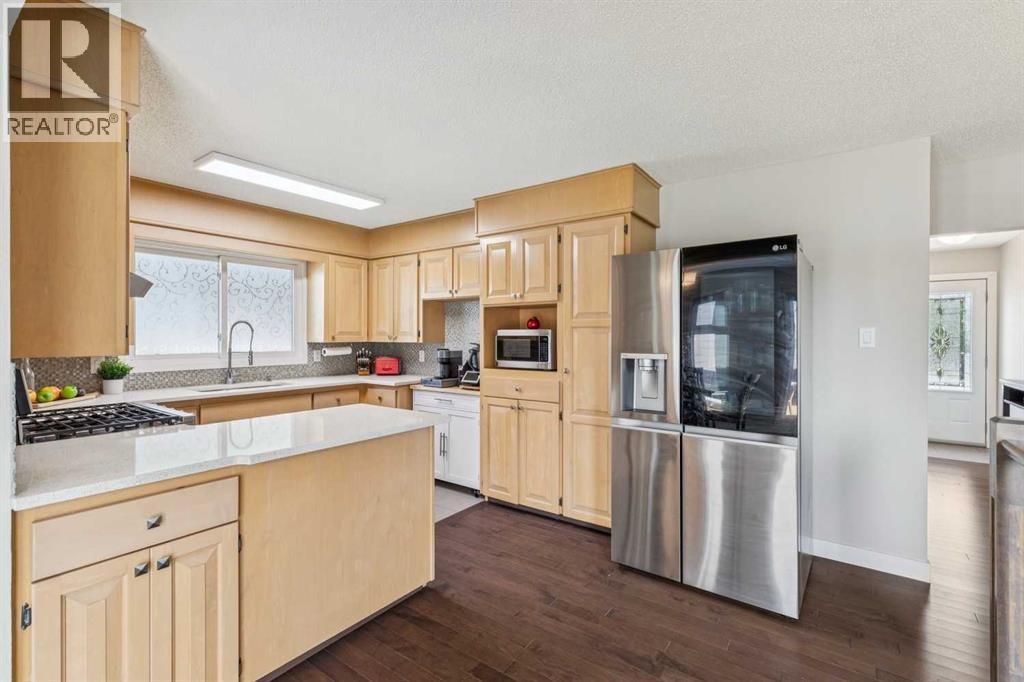 241 Allan Crescent SE, Calgary, Alberta  T2J 0T3 - Photo 12 - A2330621