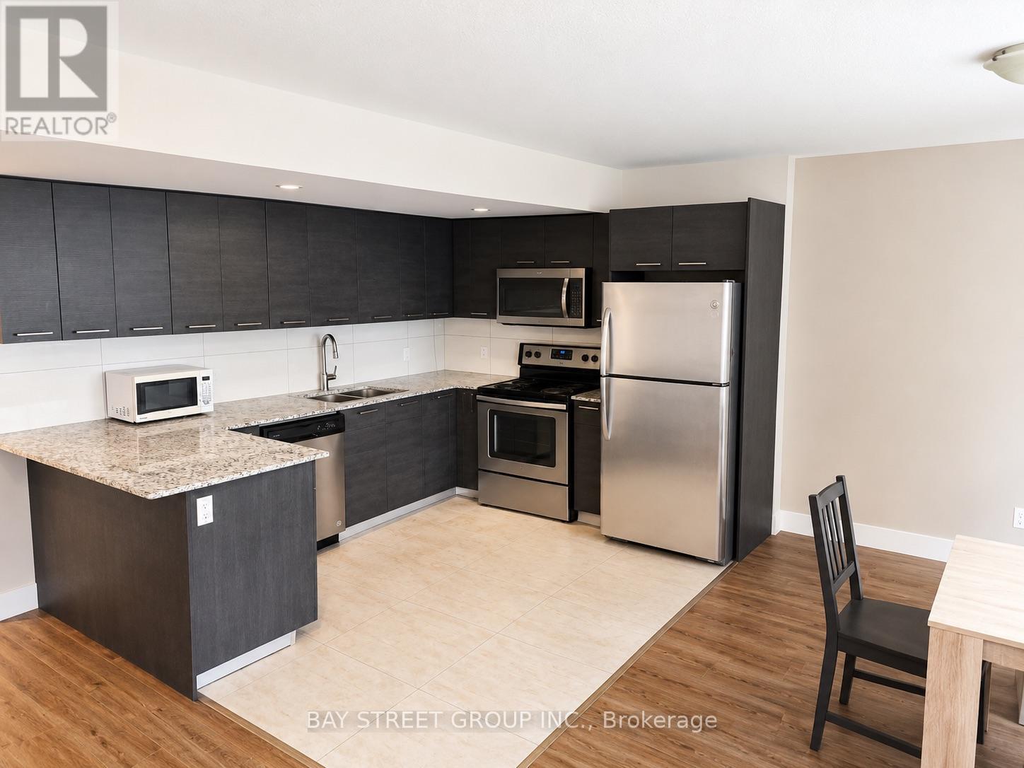 217 - 288 Albert Street, Waterloo, Ontario  N2L 3T8 - Photo 5 - X12306166