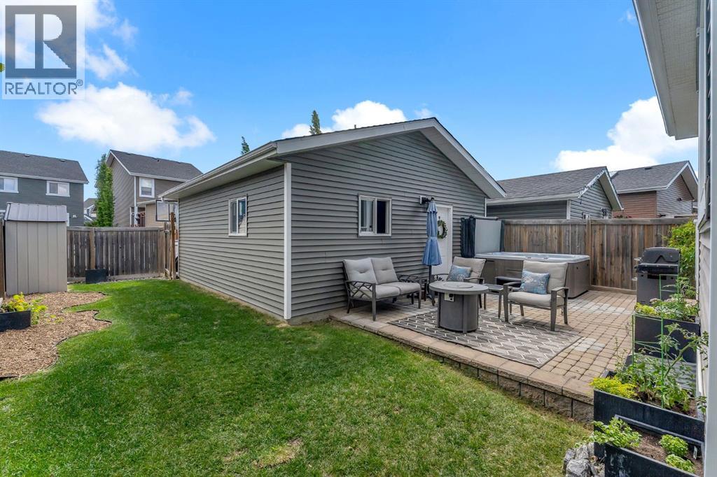 27 River Heights Crescent, Cochrane, Alberta  T4C 0J3 - Photo 42 - A2318941