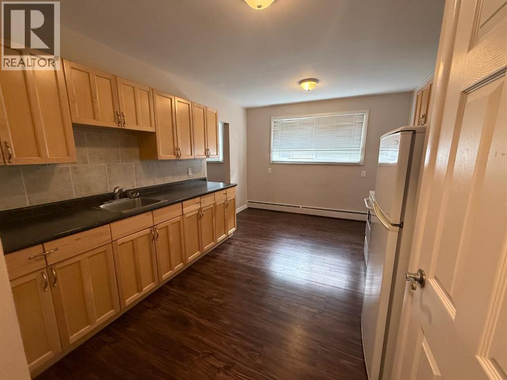 2712/2716 Brentwood Boulevard NW, Calgary, Alberta  T2L 1J4 - Photo 37 - A2323205