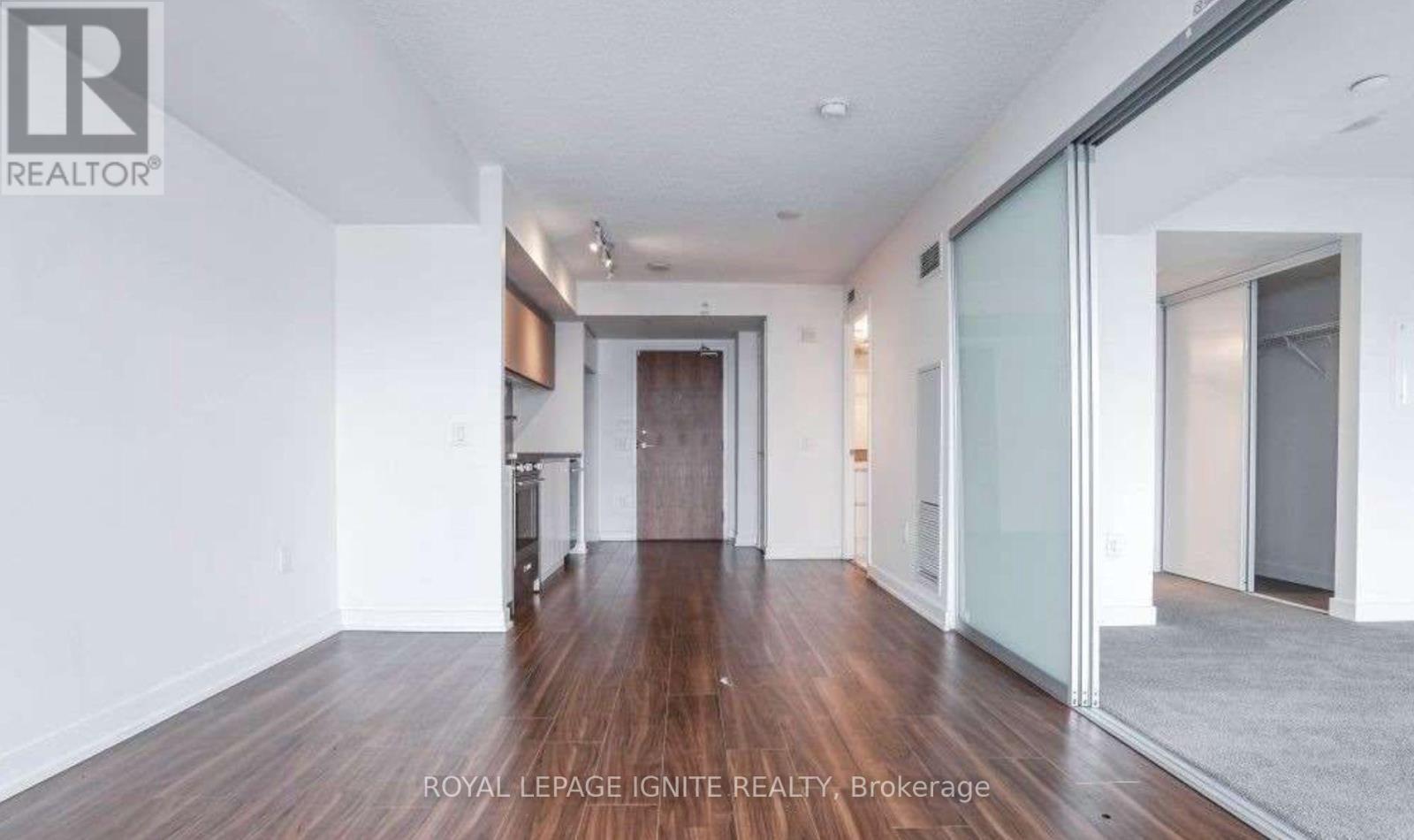 4111 - 75 Queens Wharf Road, Toronto, Ontario M5V 0J8 - Photo 4 - C13604460