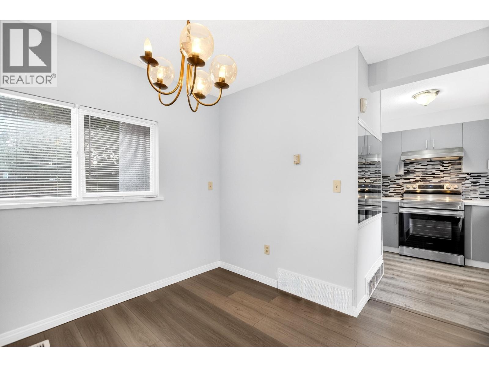 3008 Firbrook Place, Coquitlam, British Columbia  V3C 4B3 - Photo 10 - R3149798