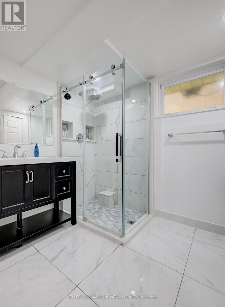 85 Foxhunt Road, Waterloo, Ontario  N2K 2R8 - Photo 4 - X13604518