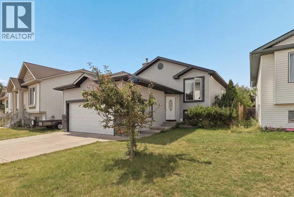 84 Aberdeen Road W, Lethbridge, Alberta  T1J 4Z2 - Photo 2 - A2328778
