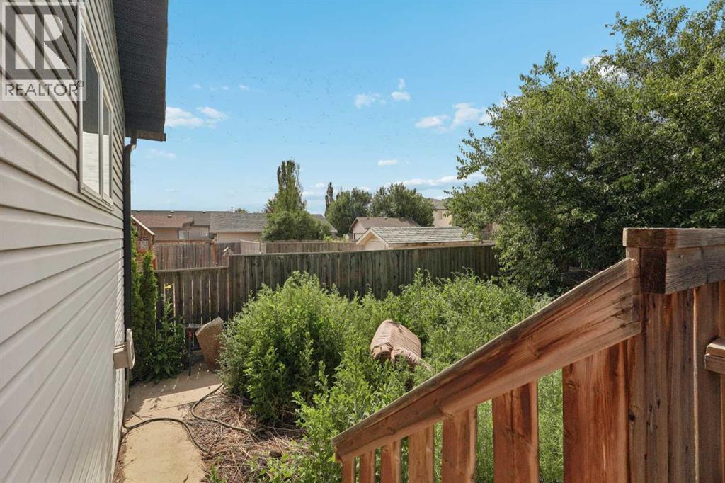 84 Aberdeen Road W, Lethbridge, Alberta  T1J 4Z2 - Photo 31 - A2328778