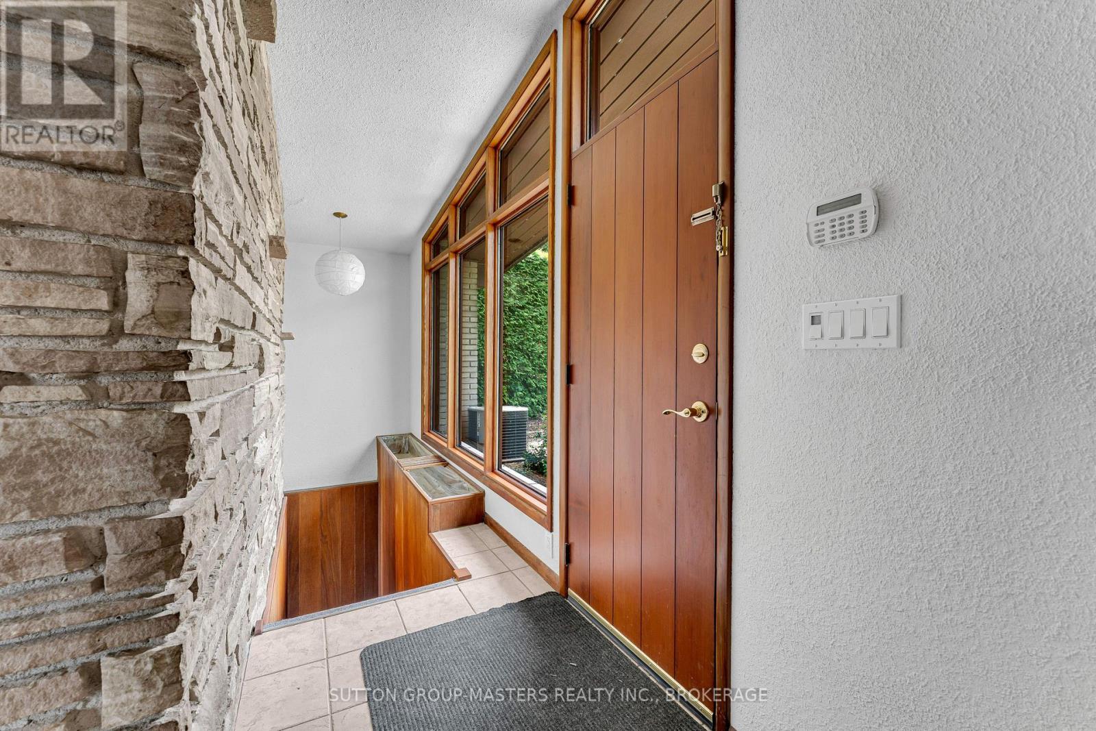4242 Bath Road, Kingston, Ontario  K7M 4Y7 - Photo 4 - X13604588