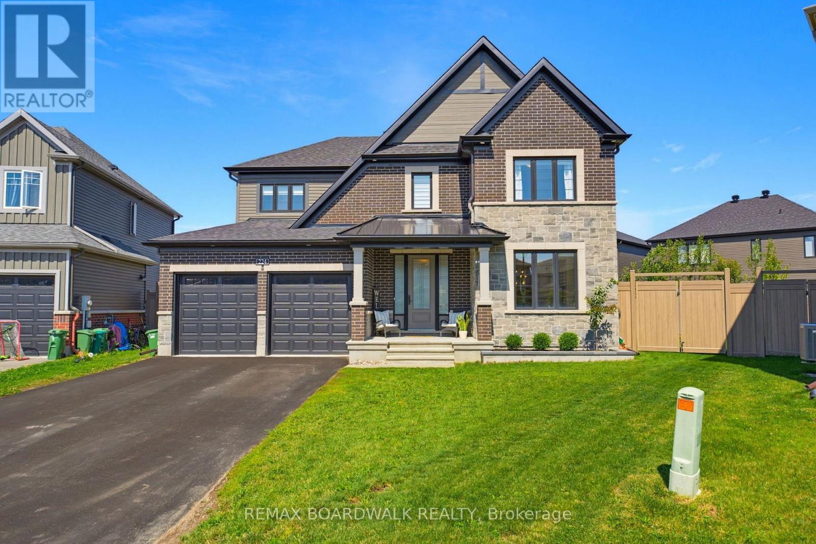224 Skipper Drive, Ottawa, Ontario  K4M 0M9 - Photo 3 - X13604558