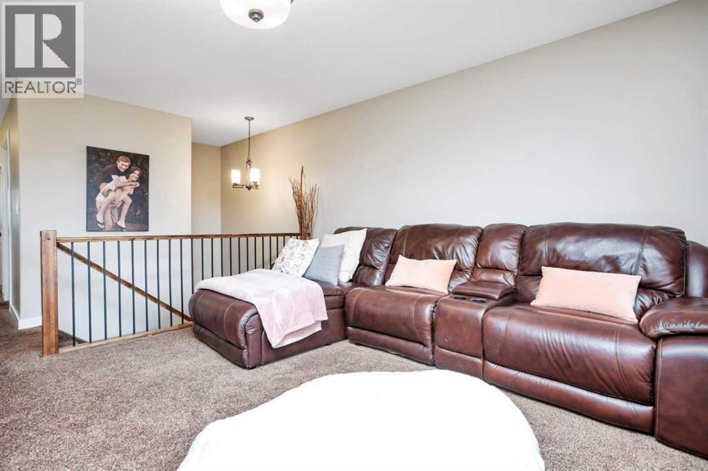 74 Lazaro Close, Red Deer, Alberta  T4R 0R8 - Photo 17 - A2332127