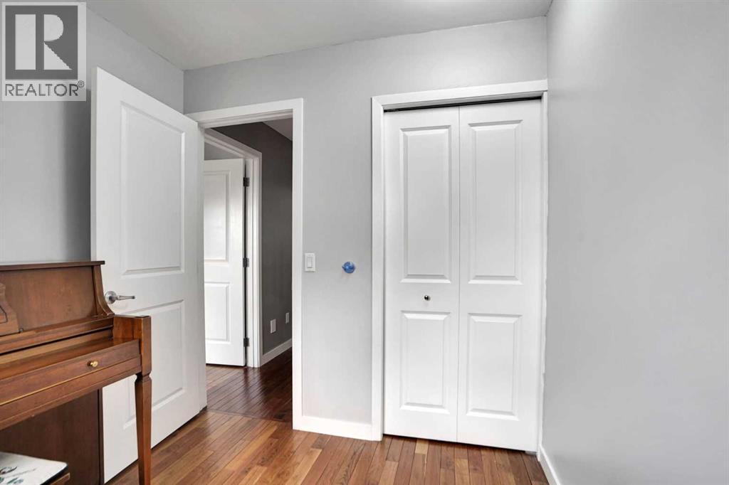 127 Woodstock Road SW, Calgary, Alberta  T2W 5W3 - Photo 23 - A2313153