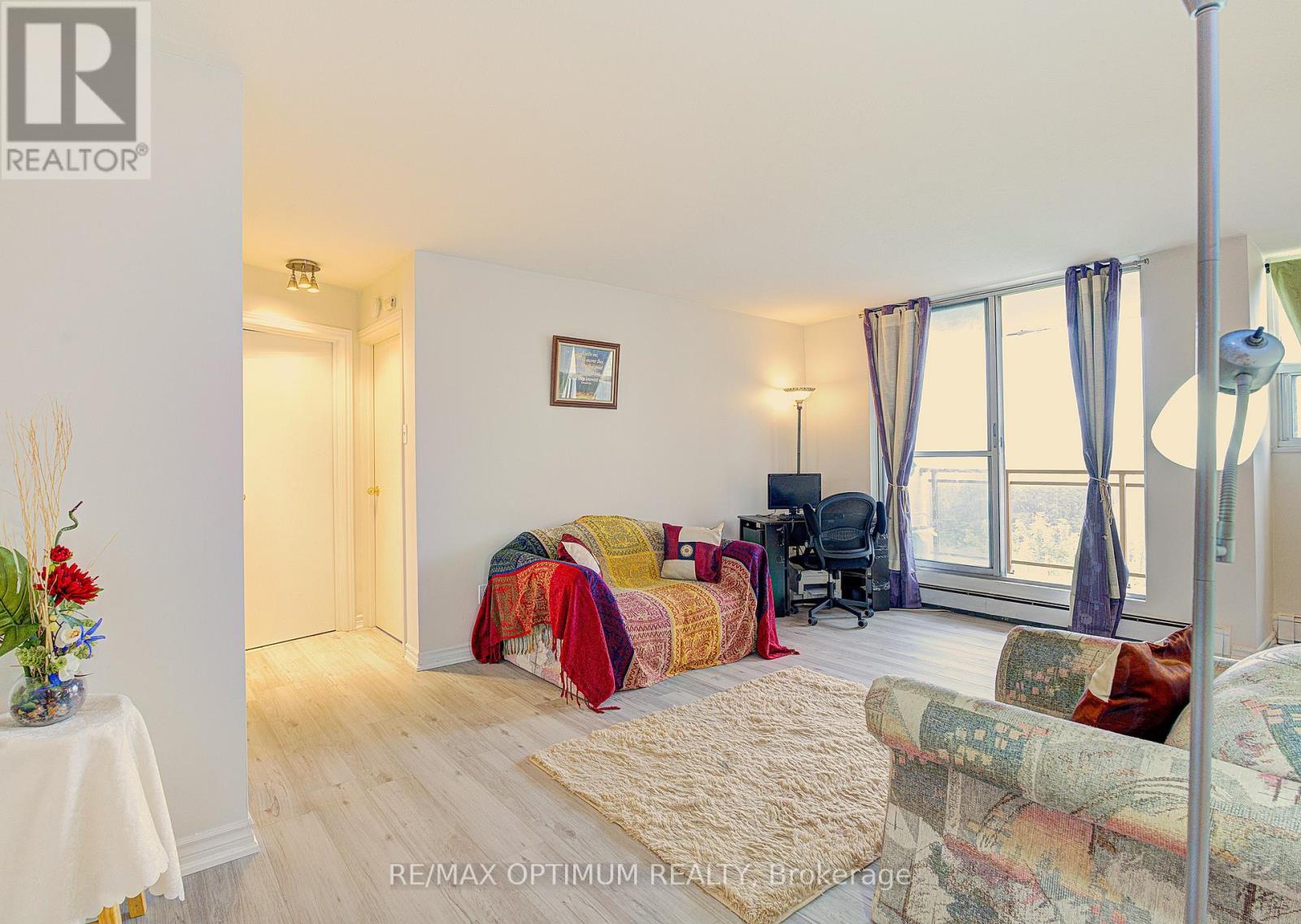 502 - 1950 Main Street W, Hamilton, Ontario  L8S 4M9 - Photo 4 - X13604652